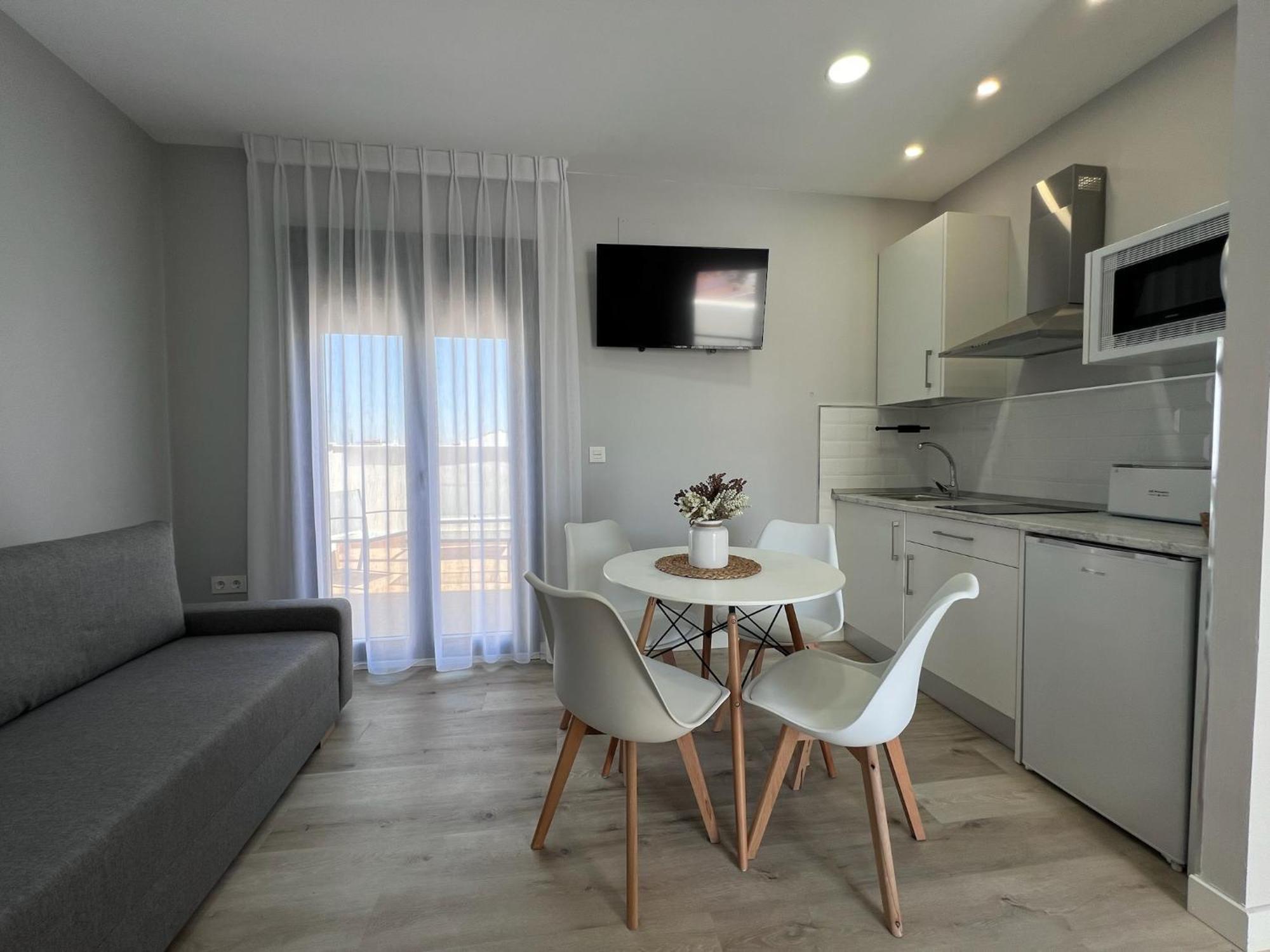 Karibu Serenity Apartamentos 알멘드랄레호 외부 사진