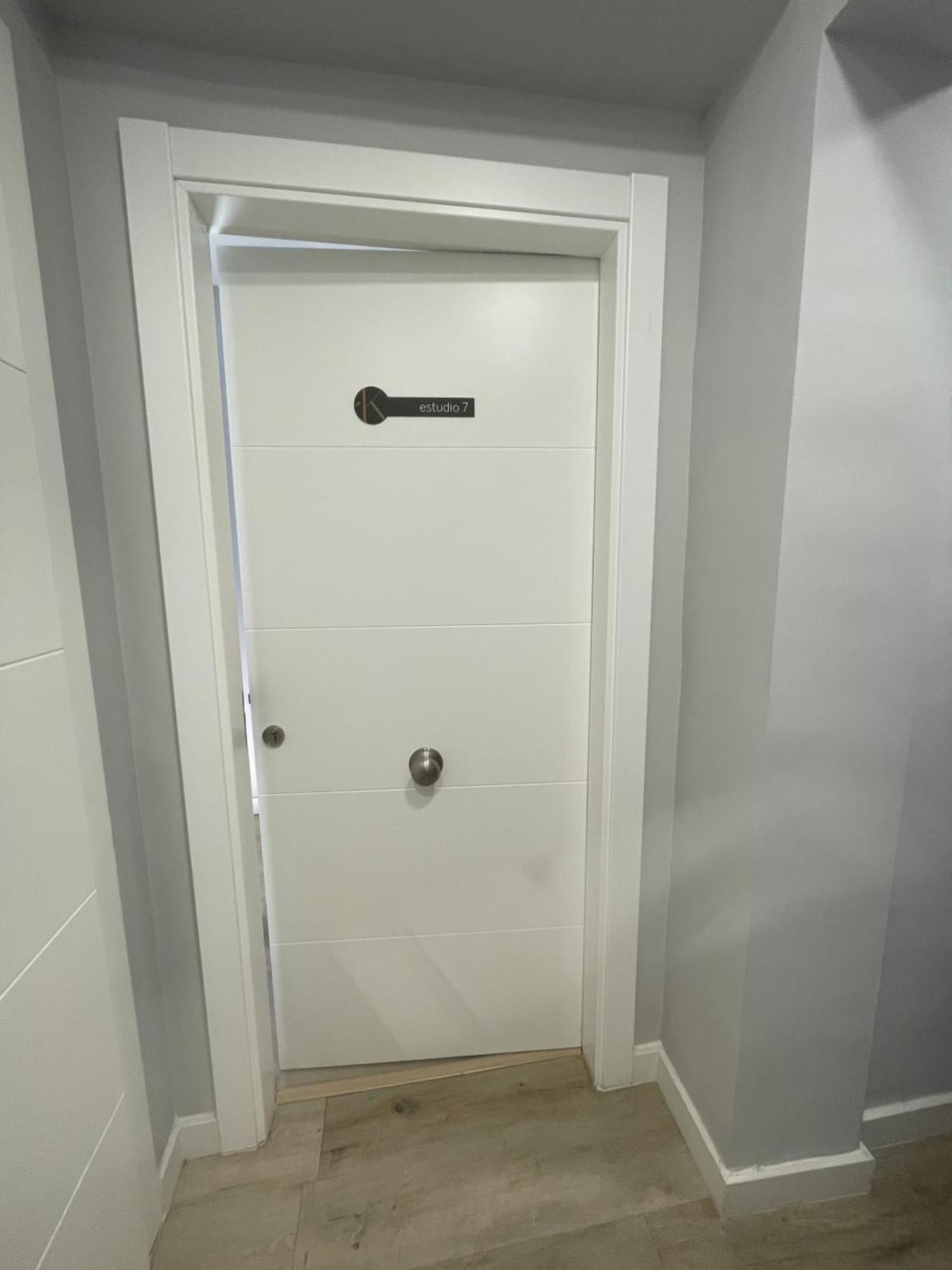 Karibu Serenity Apartamentos 알멘드랄레호 외부 사진